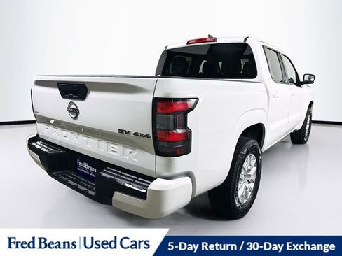 Certified 2023 Nissan Frontier SV image 8