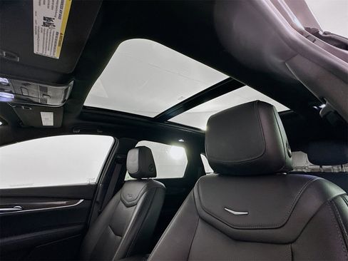 Used 2021 Cadillac XT5 Sportv image 24