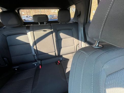 Used 2025 Chevrolet Equinox LT image 32