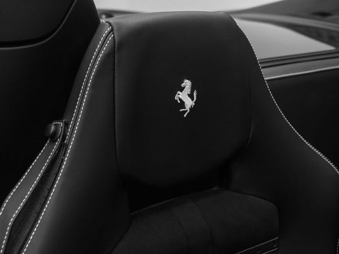 Certified 2021 Ferrari F8 Tributo RWD image 20