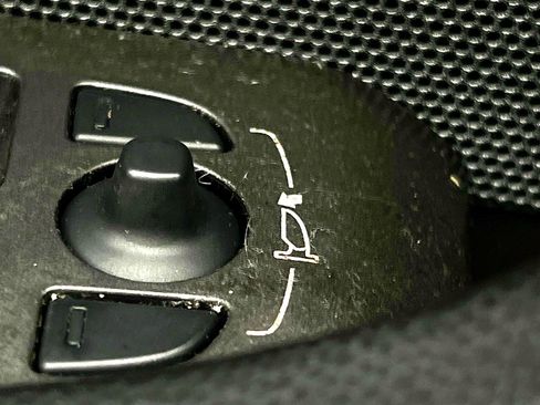 Used 2016 Jaguar F-TYPE S image 40