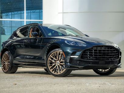 New 2026 Aston Martin DBX 707