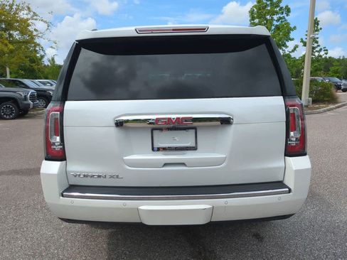 Used 2016 GMC Yukon XL Denali w/ Open Road Package RWD image 5
