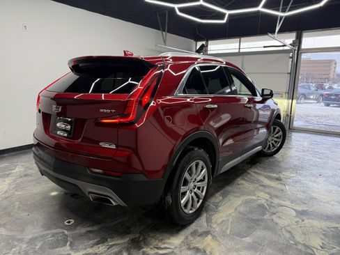 Used 2023 Cadillac XT4 Premium Luxury image 5
