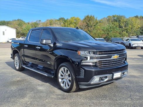 Used 2022 Chevrolet Silverado 1500 High Country w/ Technology Package image 20