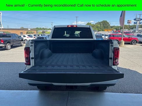 Used 2026 RAM 2500 Big Horn AWD/4WD image 3