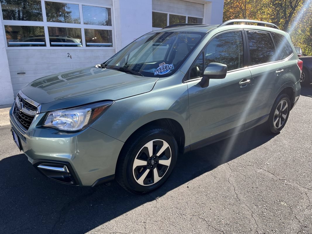 Used 2018 Subaru Forester 2.5i Premium w/ All-Weather Package AWD/4WD image 3