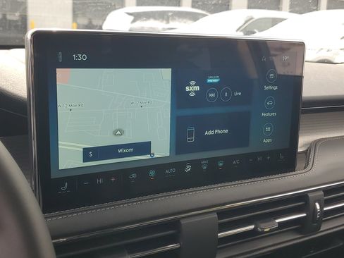 New 2026 Lincoln Corsair Premiere image 18