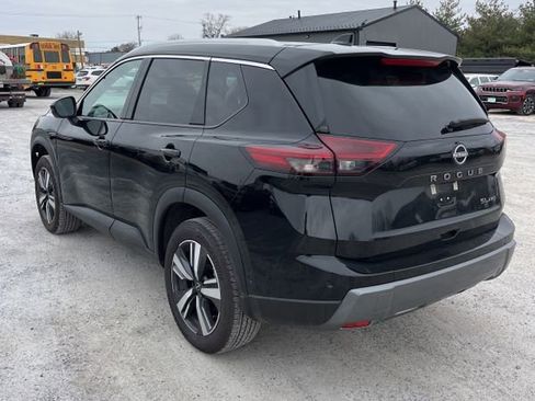 Used 2026 Nissan Rogue SL image 12