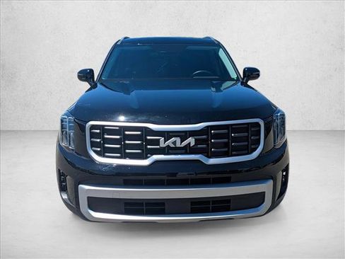 Used 2025 Kia Telluride S AWD/4WD image 2