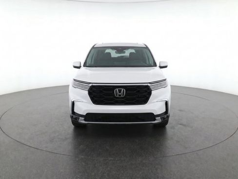 Used 2025 Honda Pilot EX-L image 2