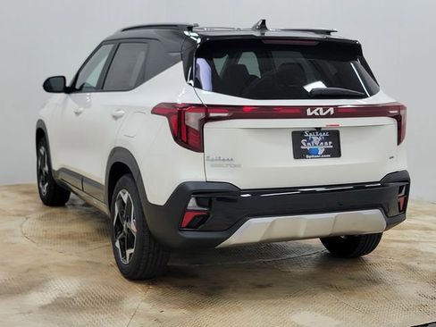 New 2026 Kia Seltos S image 8