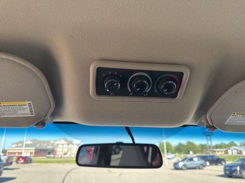 Used 2017 Chevrolet Express 3500 LS w/ Cold Climate Package image 15