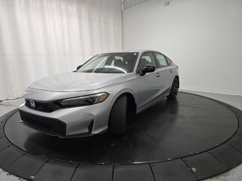 Used 2025 Honda Civic Sport image 16
