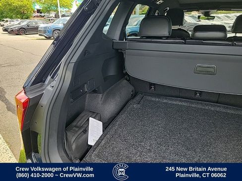 Certified 2024 Volkswagen Tiguan SE R-Line AWD/4WD image 49