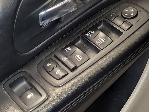 Used 2017 Dodge Grand Caravan SE w/ Power Window Group FWD image 27