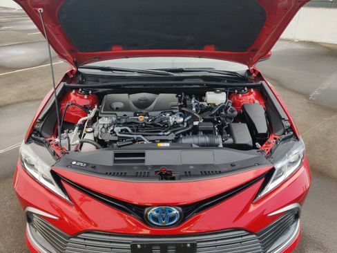 Used 2023 Toyota Camry LE image 39