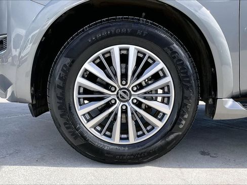Used 2023 Nissan Armada SL w/ Captain's Chairs Package RWD image 8