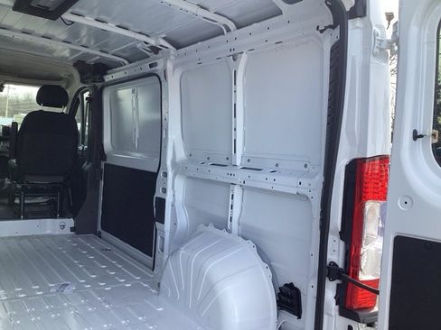 New 2026 RAM ProMaster 1500 w/ Convenience Group image 17