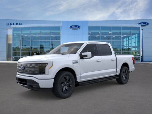 New 2025 Ford F150 Lightning Lariat image 2
