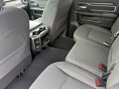 New 2026 RAM 2500 Big Horn AWD/4WD image 4