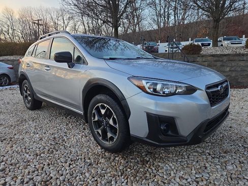 Used 2019 Subaru Crosstrek 2.0i image 1