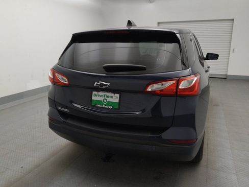 Used 2019 Chevrolet Equinox LS FWD image 7