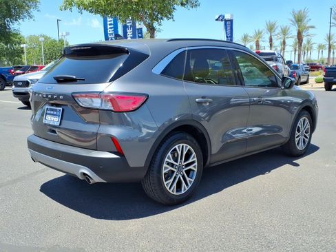 Used 2022 Ford Escape SEL FWD image 4