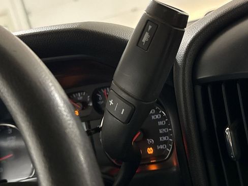 Used 2016 Chevrolet Silverado 2500 W/T image 16