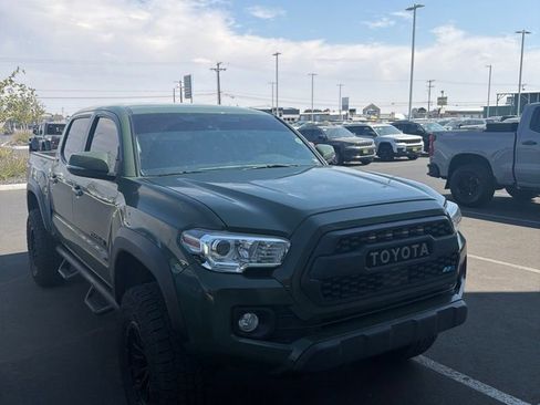 Used 2021 Toyota Tacoma SR5 w/ Trail Edition AWD/4WD image 1