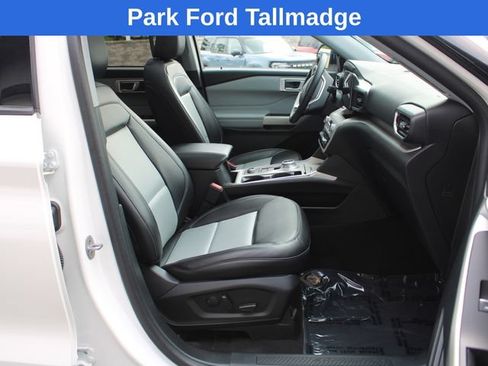 Used 2023 Ford Explorer XLT w/ Equipment Group 202A AWD/4WD image 23