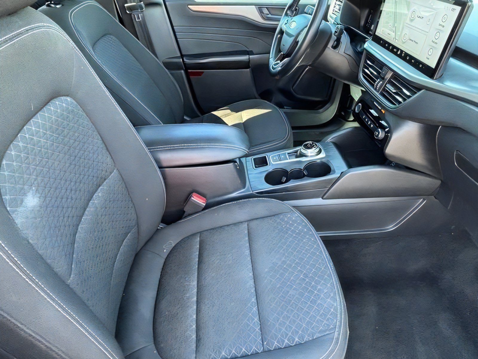 Used 2024 Ford Escape Active w/ Tech Pack #1 FWD image 31