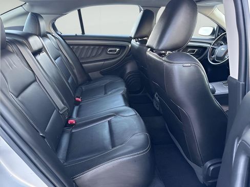 Used 2010 Ford Taurus SEL FWD image 19