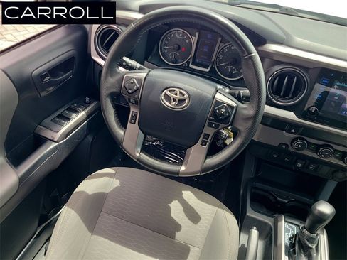 Used 2019 Toyota Tacoma SR5 image 17