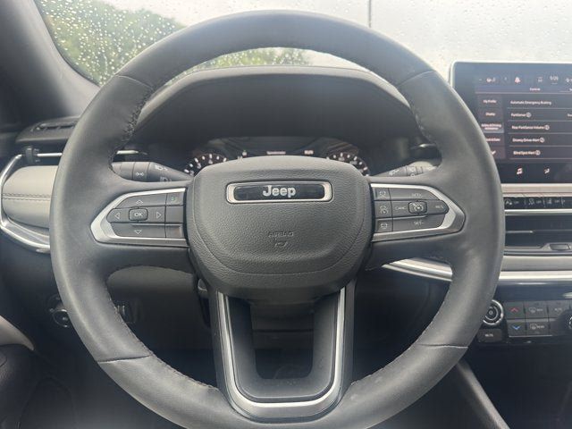 Used 2023 Jeep Compass Limited AWD/4WD image 16