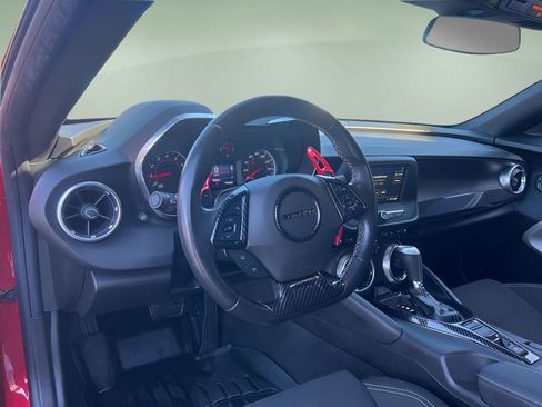 Used 2019 Chevrolet Camaro LT RWD image 17
