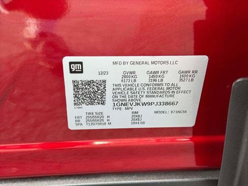 Used 2023 Chevrolet Traverse RS AWD/4WD image 13