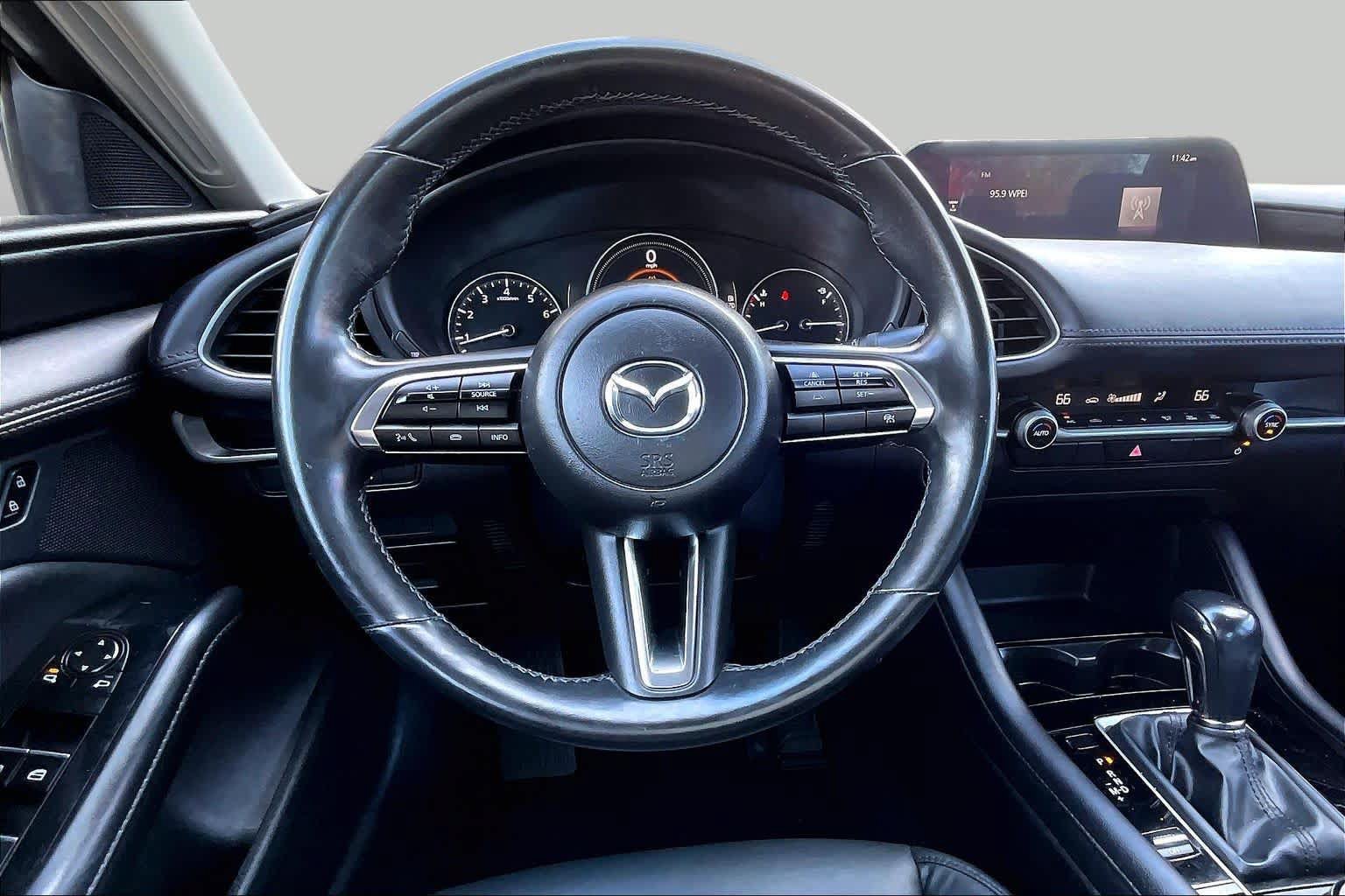 Used 2024 MAZDA MAZDA3 s FWD image 6