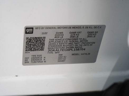 Used 2023 GMC Terrain SLE w/ Driver Convenience Package AWD/4WD image 29