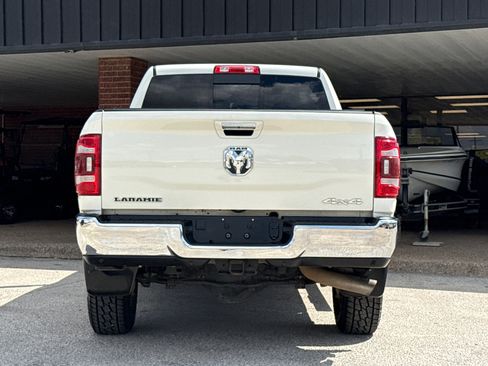 Used 2022 RAM 2500 Laramie AWD/4WD image 9