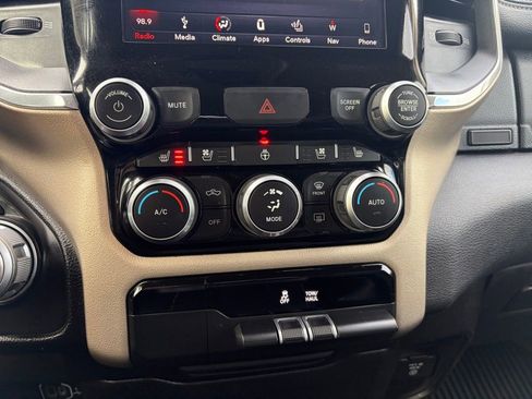 Used 2019 RAM 1500 Laramie image 22