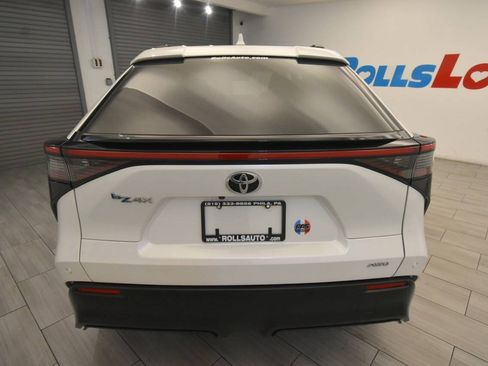 Used 2023 Toyota bZ4X AWD w/ Weather Package image 4