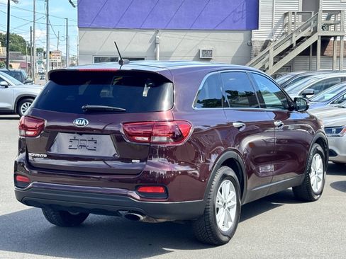 Used 2019 Kia Sorento FWD image 7