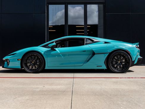 Used 2026 Lamborghini Temerario AWD/4WD image 10