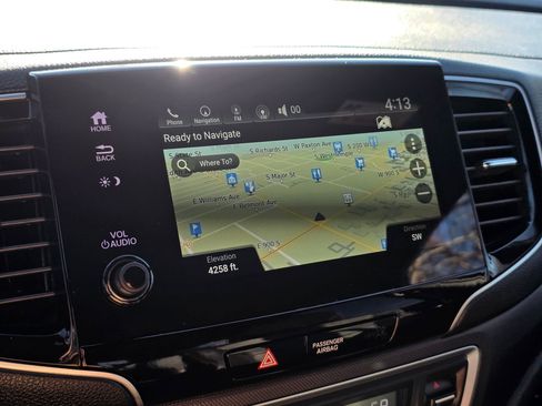 Used 2022 Honda Pilot TrailSport image 23