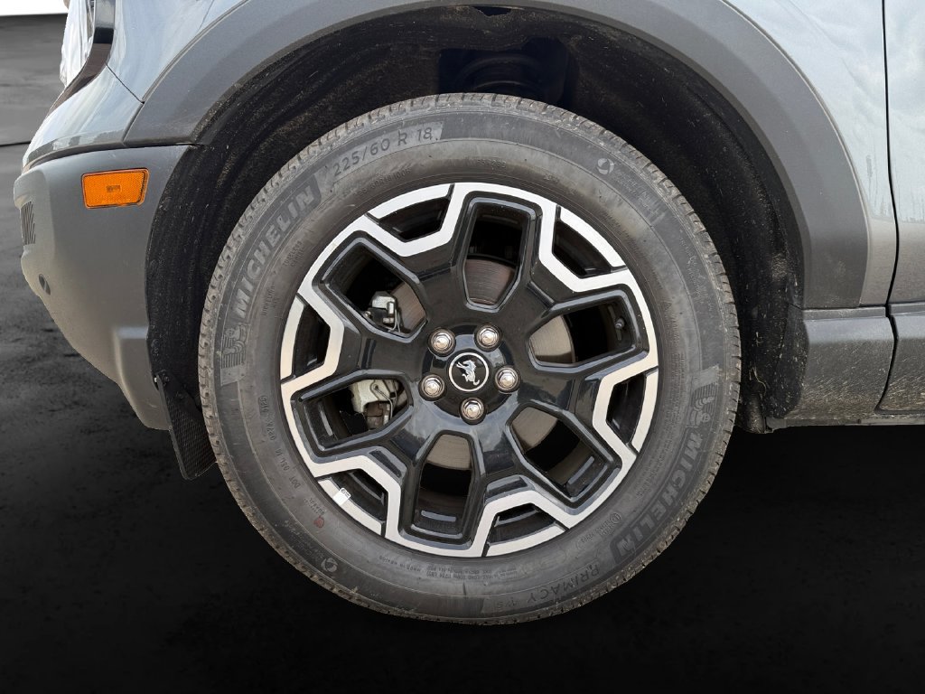 Used 2025 Ford Bronco Sport Outer Banks w/ Outer Banks Tech Package+ AWD/4WD image 11