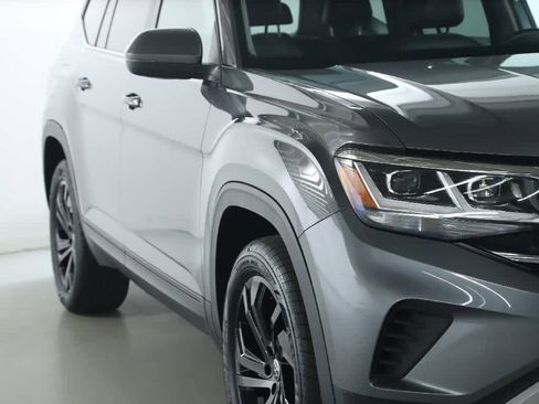 Certified 2023 Volkswagen Atlas SE image 8