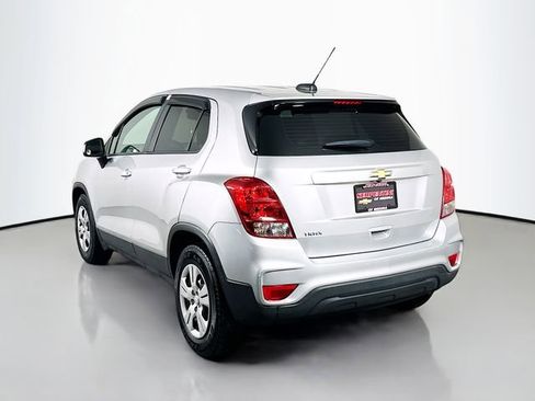 Used 2017 Chevrolet Trax LS image 8