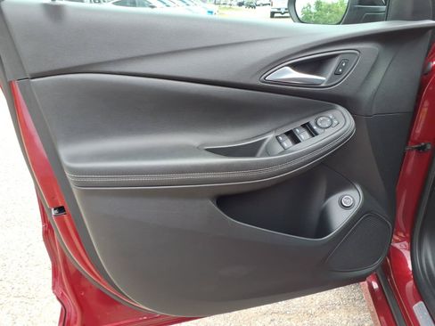 Used 2020 Buick Encore GX Select w/ Sport Touring Package FWD image 15