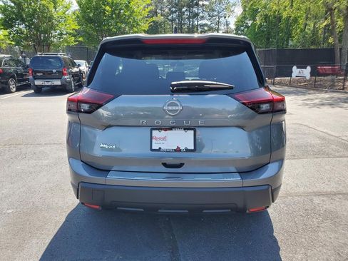 Certified 2026 Nissan Rogue SV w/ Cold Weather Package image 5